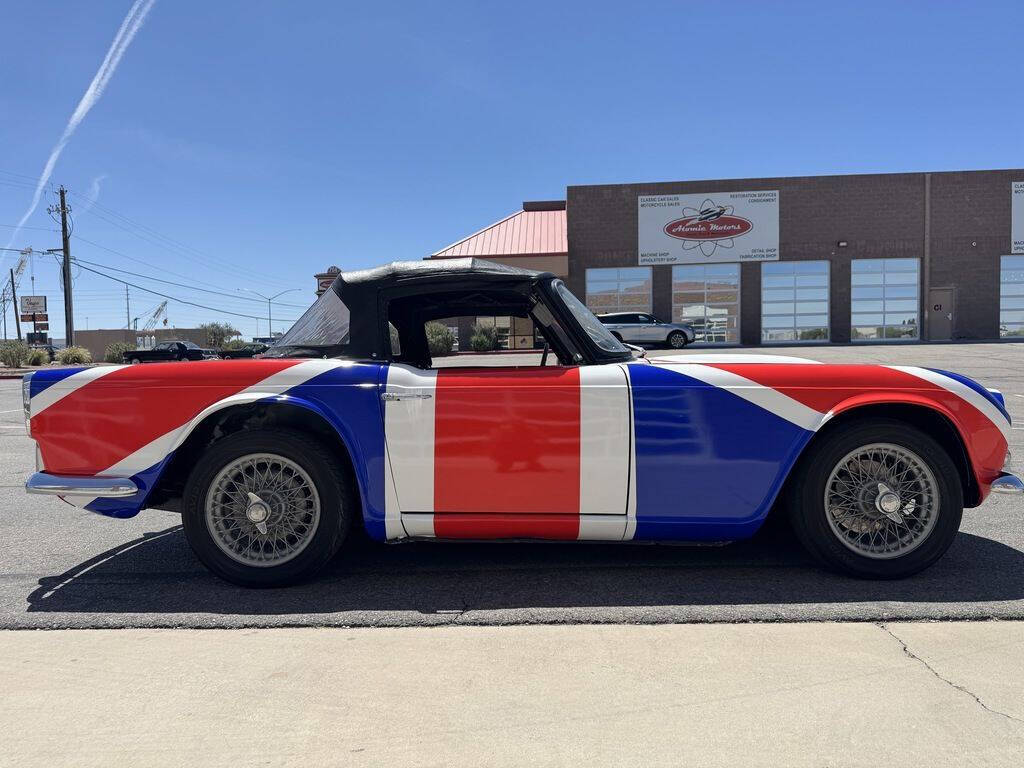 1965 Triumph TR4 12