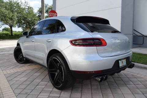 2016 Porsche Macan S