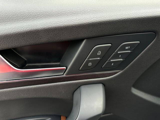 2022 Audi Q5 quattro S line Premium 45 TFSI