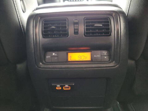 2020 Nissan Pathfinder S