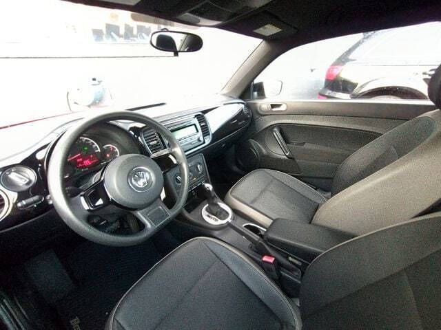 2015 Volkswagen Beetle 1.8T Classic PZEV