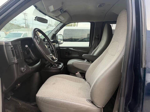 2012 Chevrolet Express LT 2500