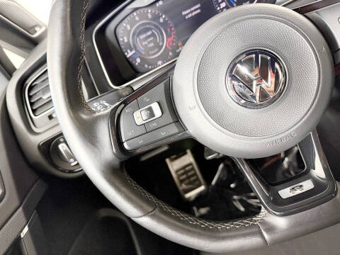 2018 Volkswagen Golf R 4Motion