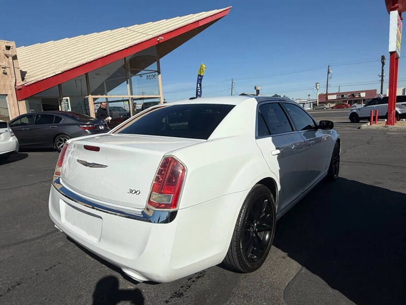 2014 Chrysler 300