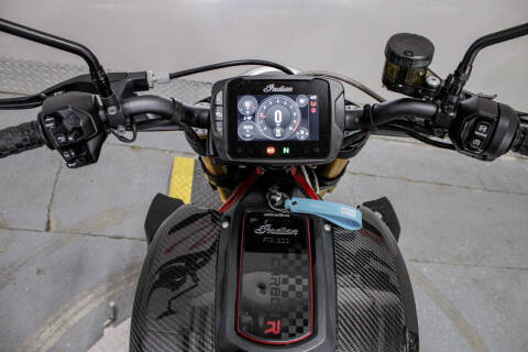 2022 Indian FTR R Carbon