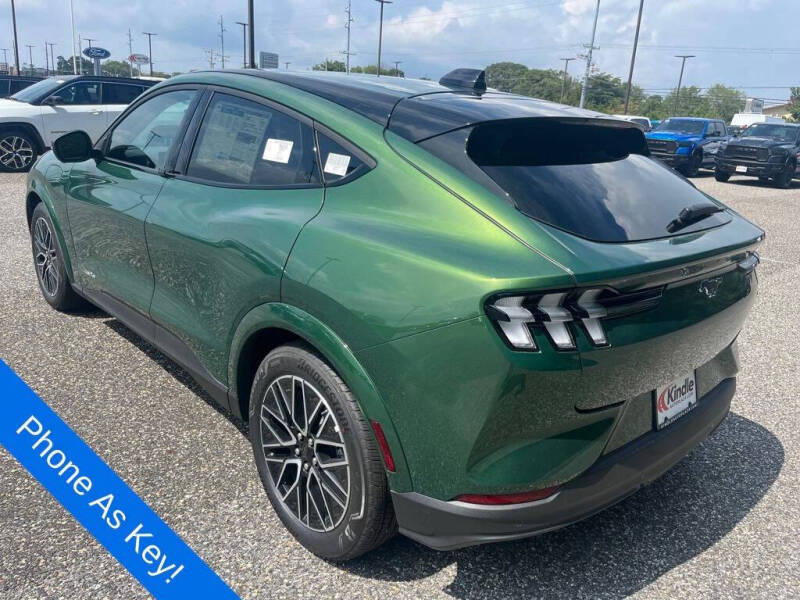 2025 Ford Mustang Mach-E Premium