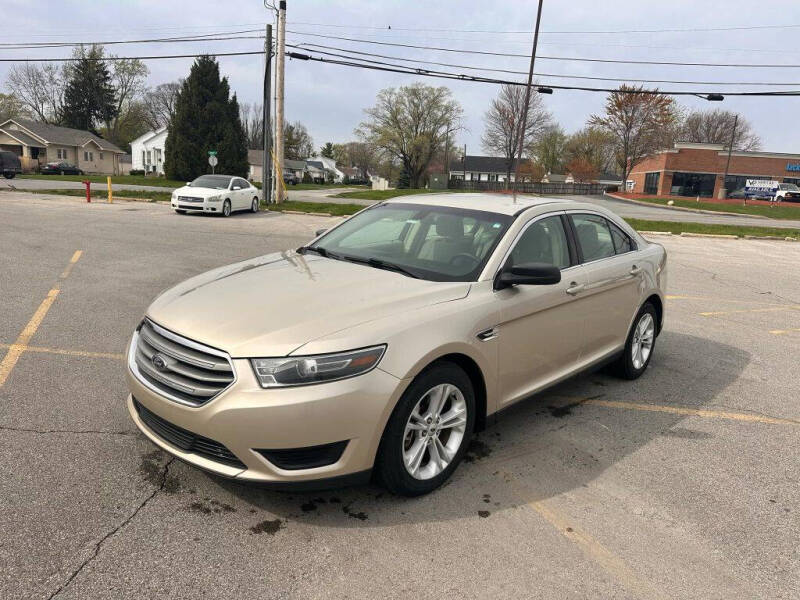 2017 Ford Taurus SE