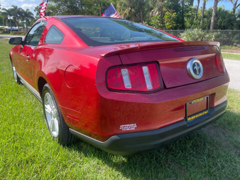2010 Ford Mustang V6