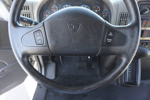 2009 IC Bus HC Series