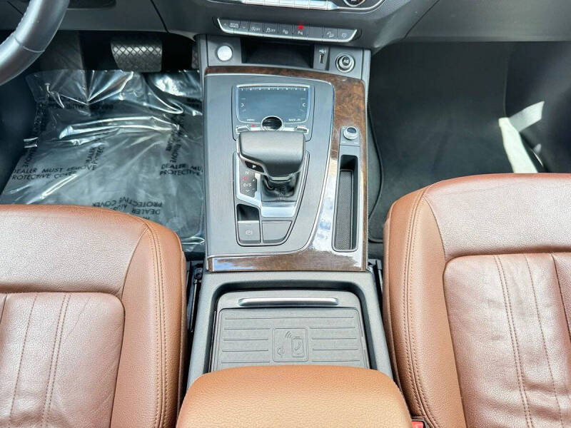 2019 Audi Q5 quattro Prestige 45 TFSI