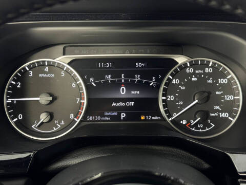 2023 Nissan Pathfinder SL