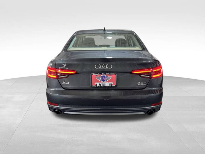 2017 Audi A4 2.0T quattro Premium Plus