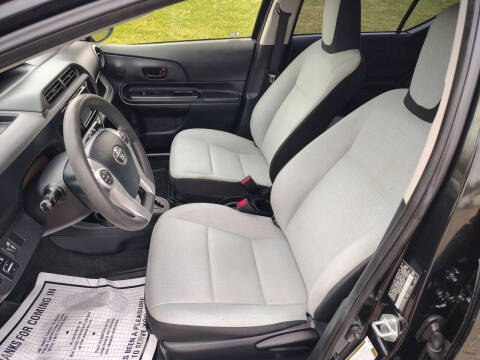 2015 Toyota Prius c