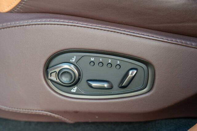 2021 Aston Martin DBX