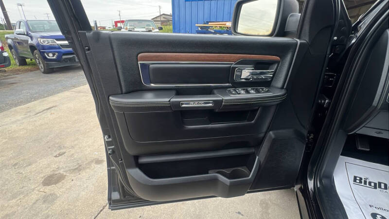 2015 RAM 1500 Laramie