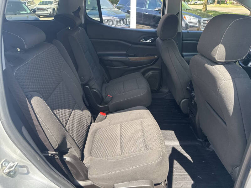2019 GMC Acadia SLE-2