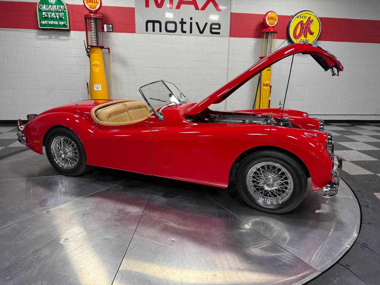 1956 Jaguar XK 140 Roadster 42