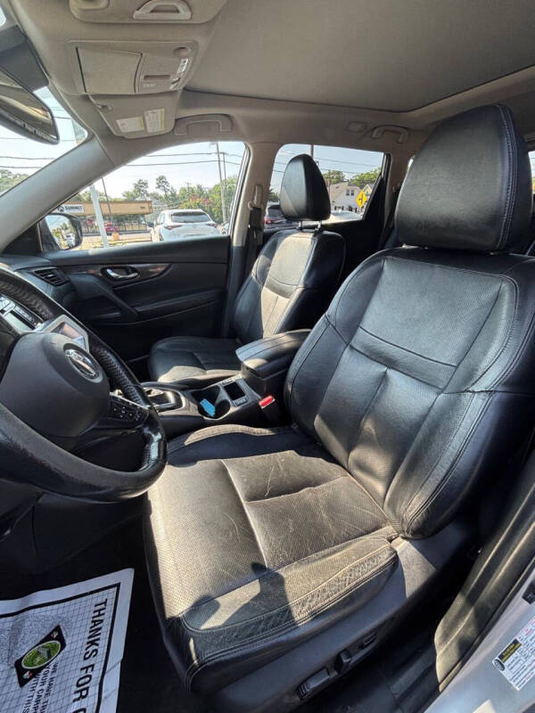 2017 Nissan Rogue SL