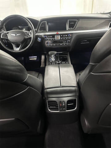 2018 Genesis G80