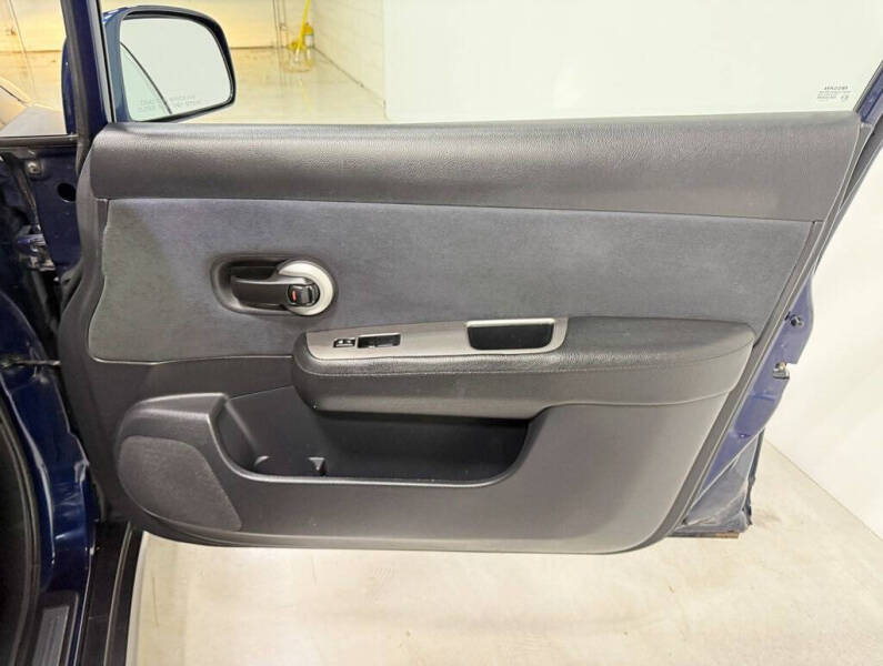 2008 Nissan Versa 1.8 S