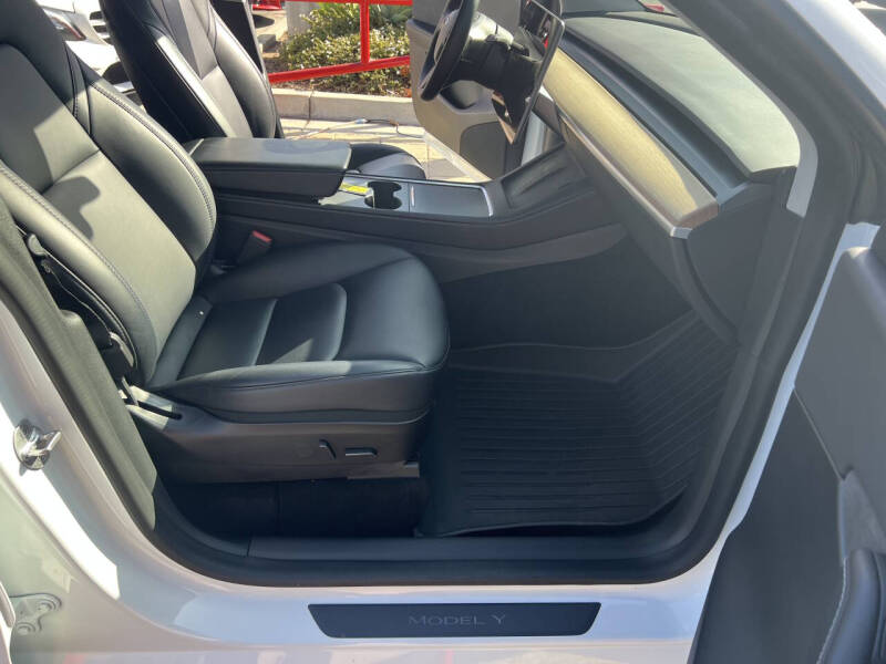 2022 Tesla Model Y Long Range