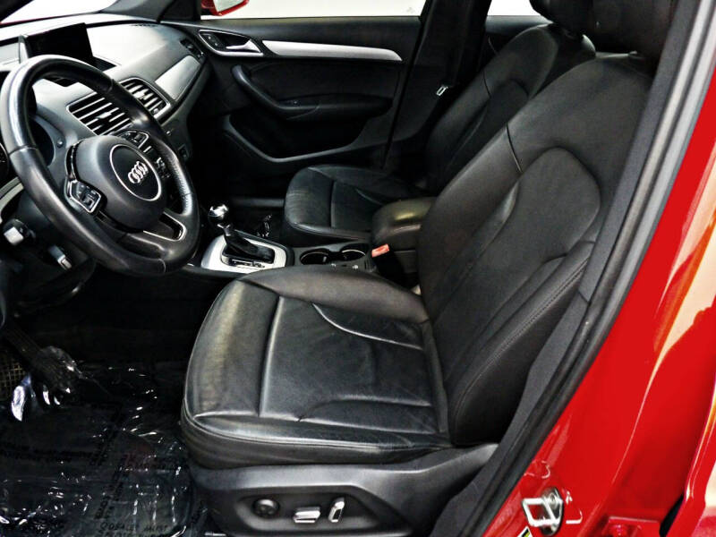 2017 Audi Q3 2.0T Premium Plus