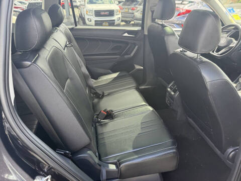 2022 Volkswagen Tiguan SE