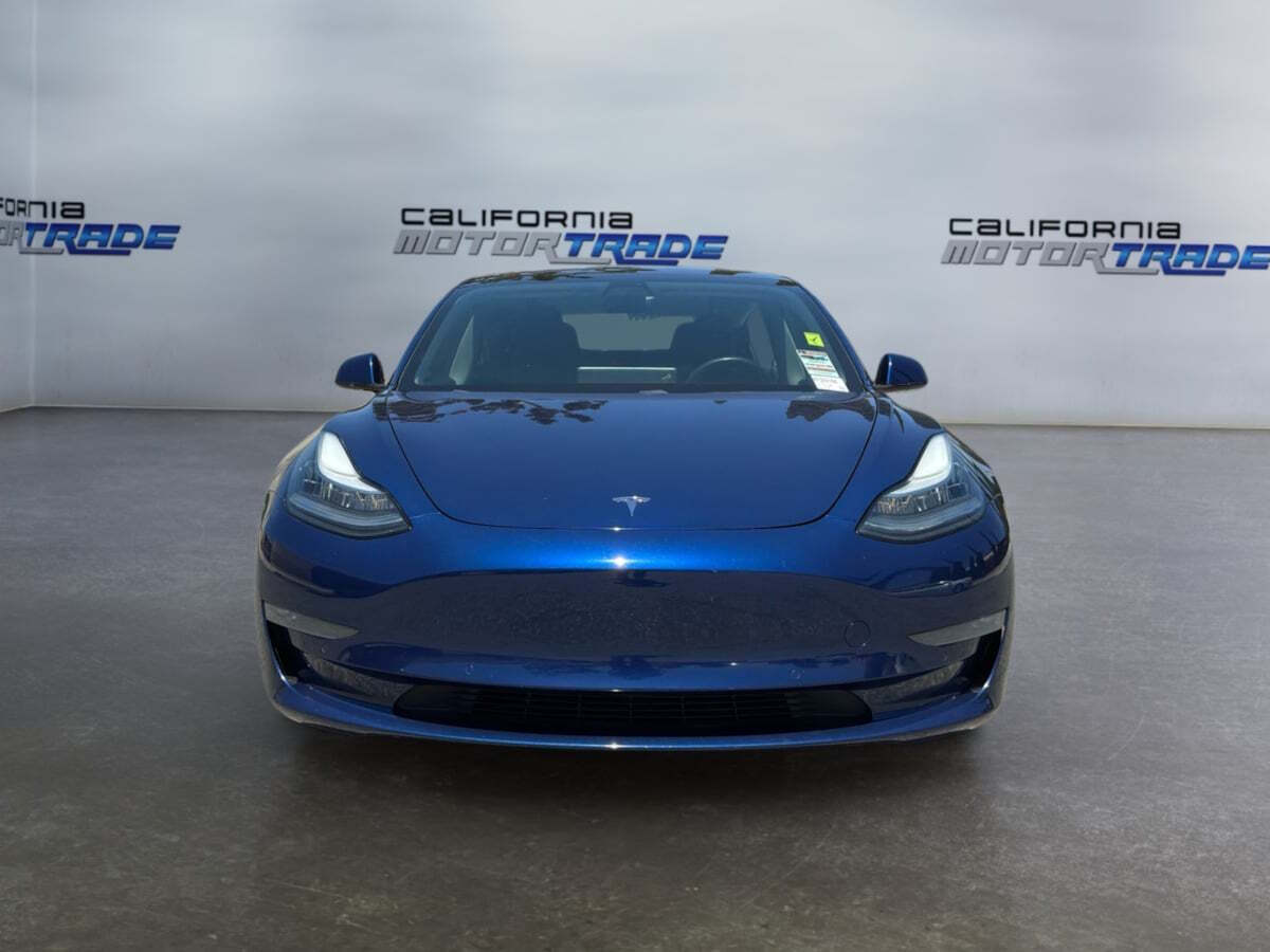 Dk. Blue 2019 Tesla Model 3 Mid Range Mid Range 4dr Fastback 2