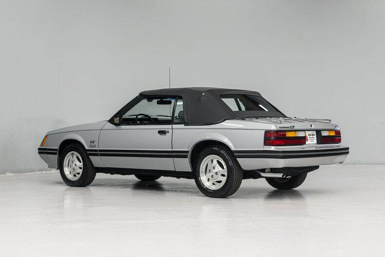 1984 Ford Mustang GT