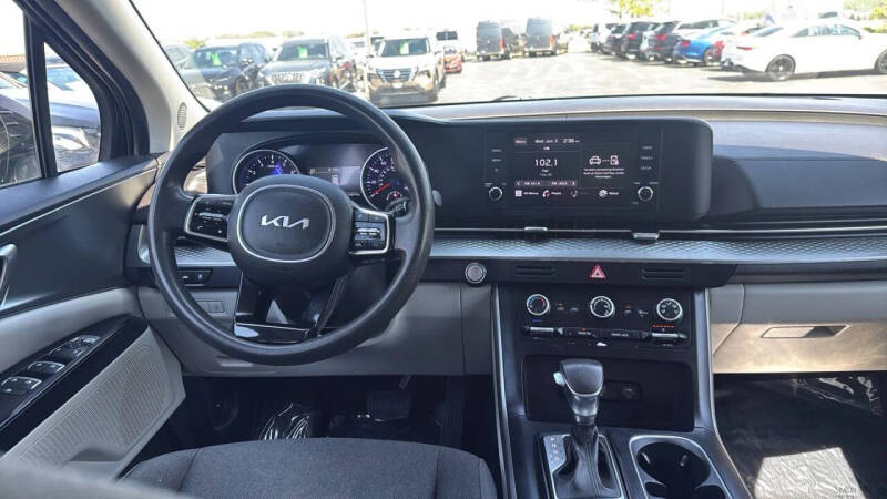 2022 Kia Carnival