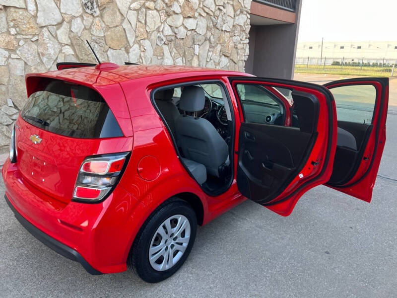 2020 Chevrolet Sonic LT