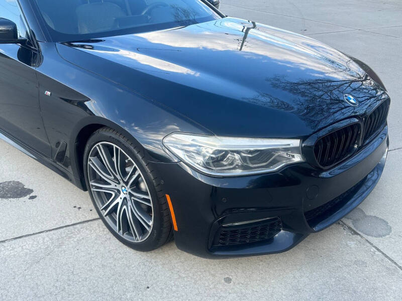 2017 BMW 5 Series 540i