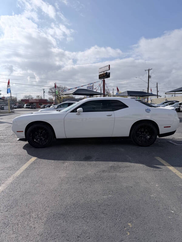 2018 Dodge Challenger SXT
