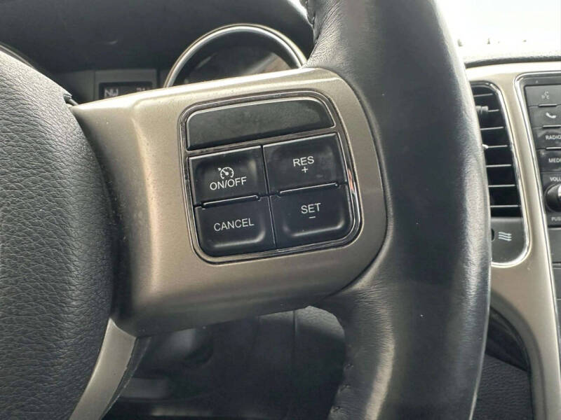 2012 Jeep Grand Cherokee Laredo