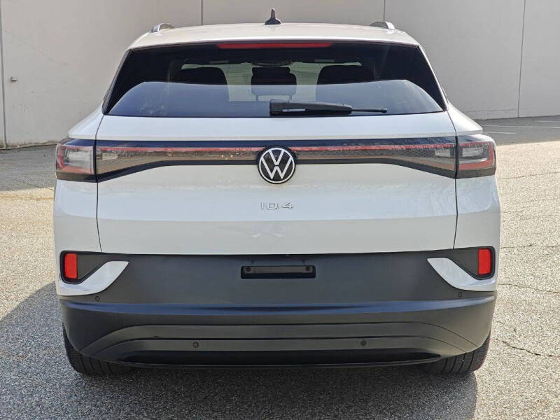 2023 Volkswagen ID.4 Pro