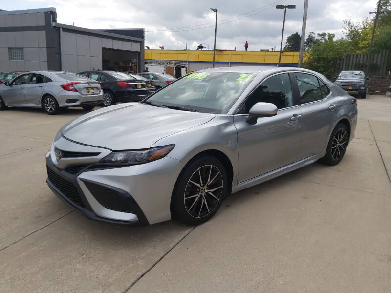 2021 Toyota Camry for sale at GS AUTO SALES INC in Milwaukee WI