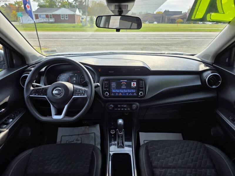 2021 Nissan Kicks SV