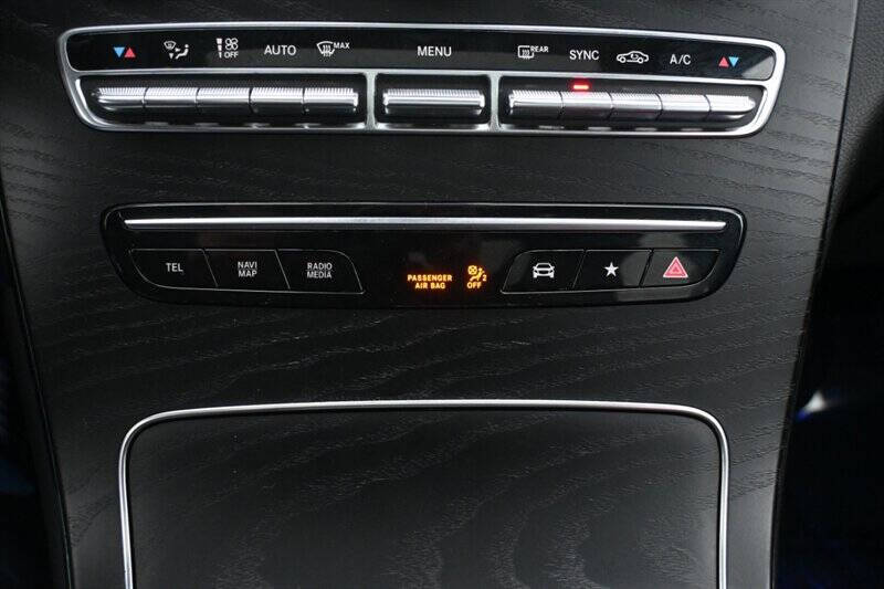 2022 Mercedes-Benz GLC GLC 300