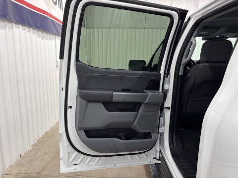 2025 Ford F-150 Lightning XLT