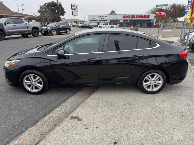 2017 Chevrolet Cruze LT Auto