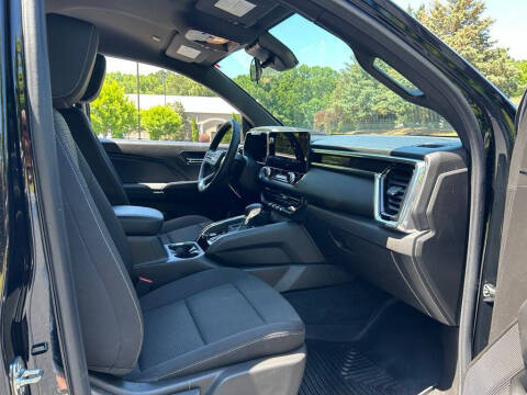 2024 GMC Canyon Elevation