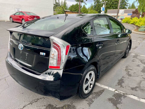 2013 Toyota Prius Two