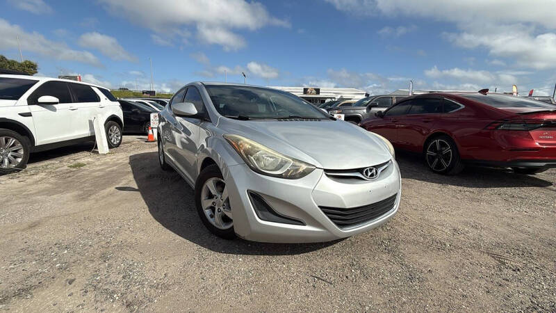 2014 Hyundai Elantra SE