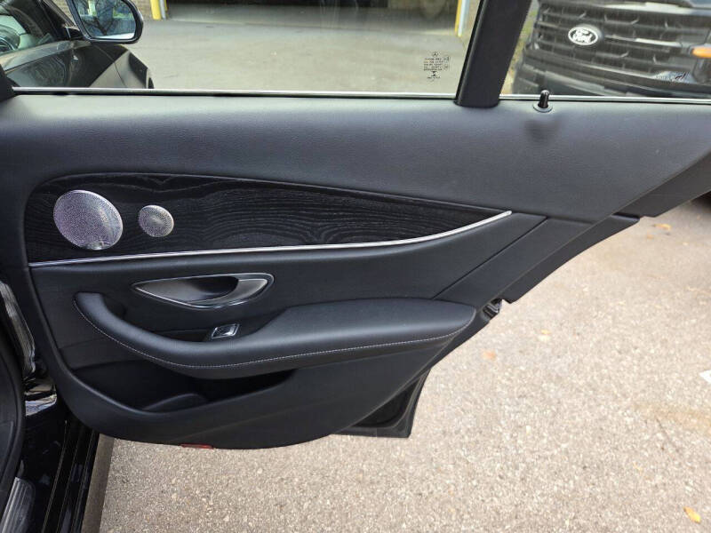 2017 Mercedes-Benz E-Class E 300