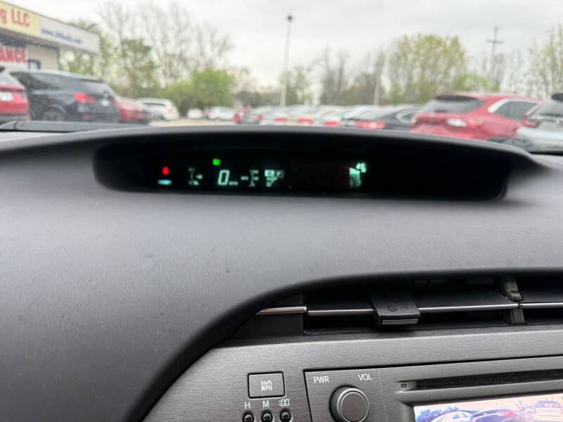 2012 Toyota Prius Three