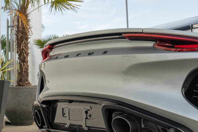 2025 Lotus Emira V6 Base