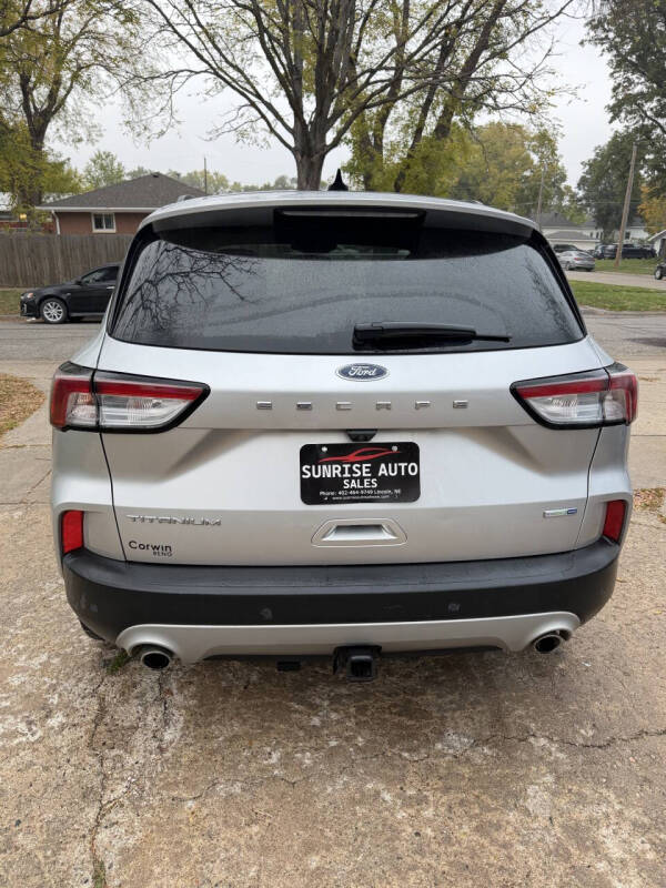 2020 Ford Escape Titanium