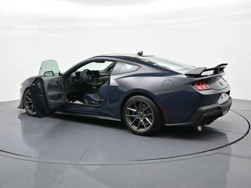 2025 Ford Mustang Dark Horse