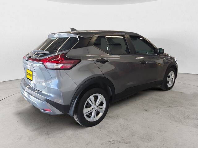 2025 Nissan Kicks Play S