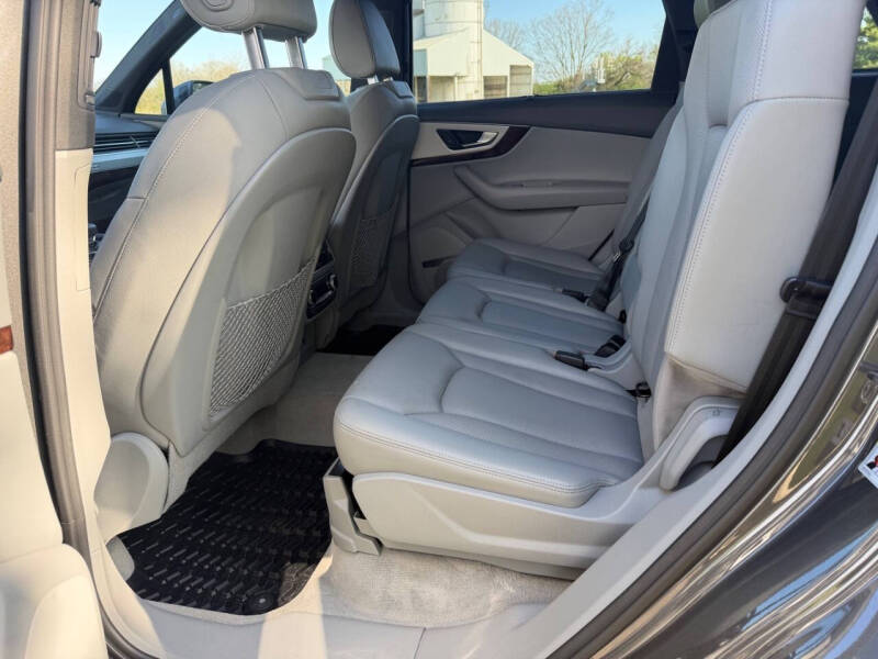 2018 Audi Q7 2.0T quattro Premium Plus